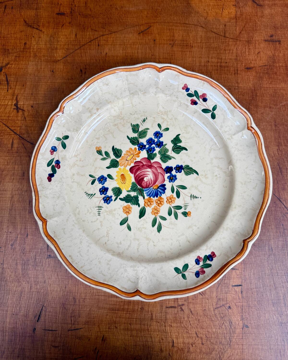 Longchamp Mistral round hollow dish