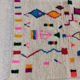 Handmade moroccan berber rug 138 x 104 cm