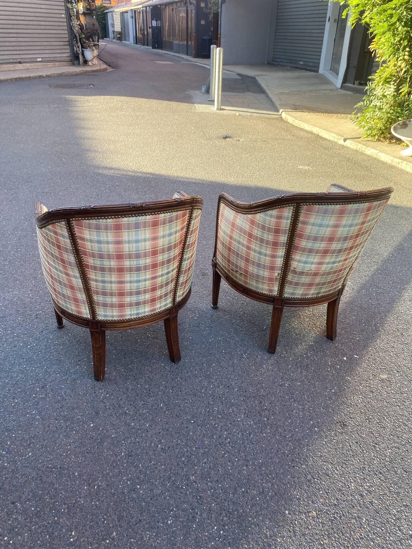 Pairs of armchairs