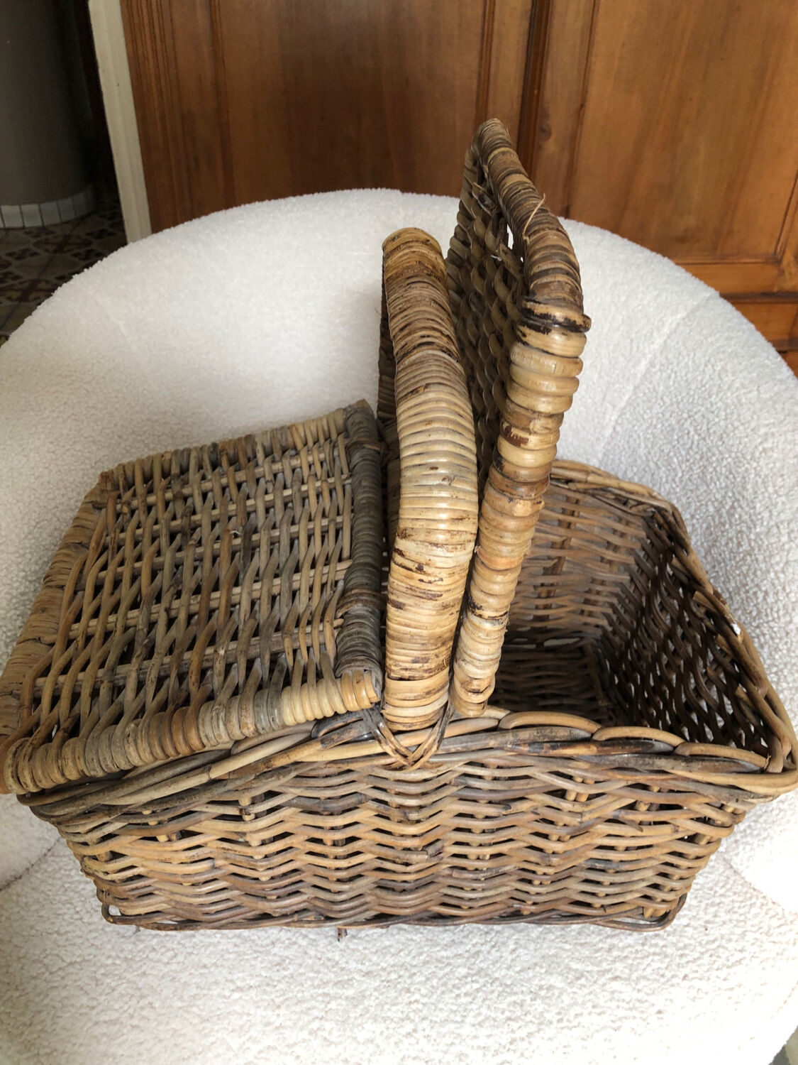 Wicker basket