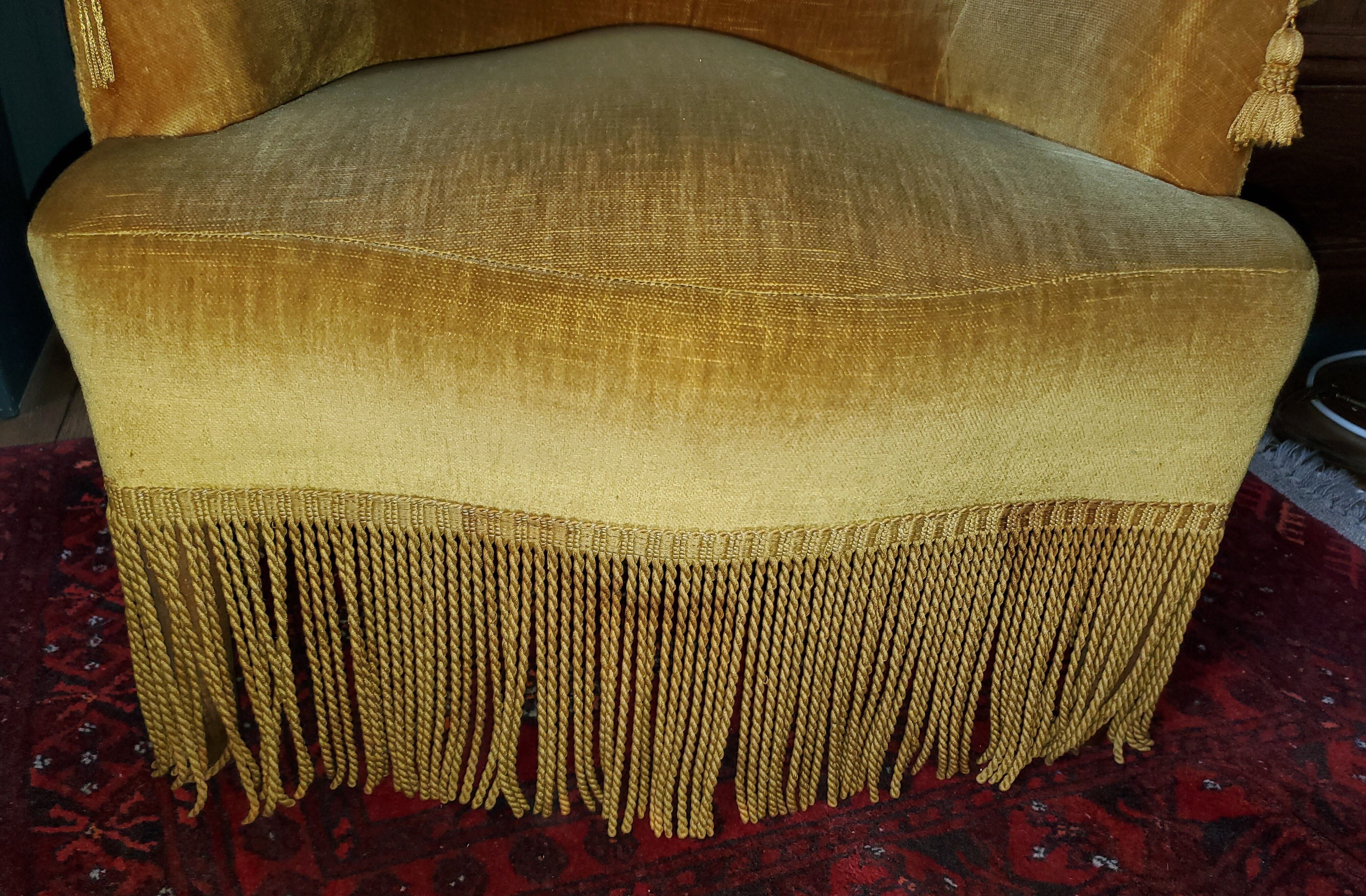 Golden yellow toad armchair