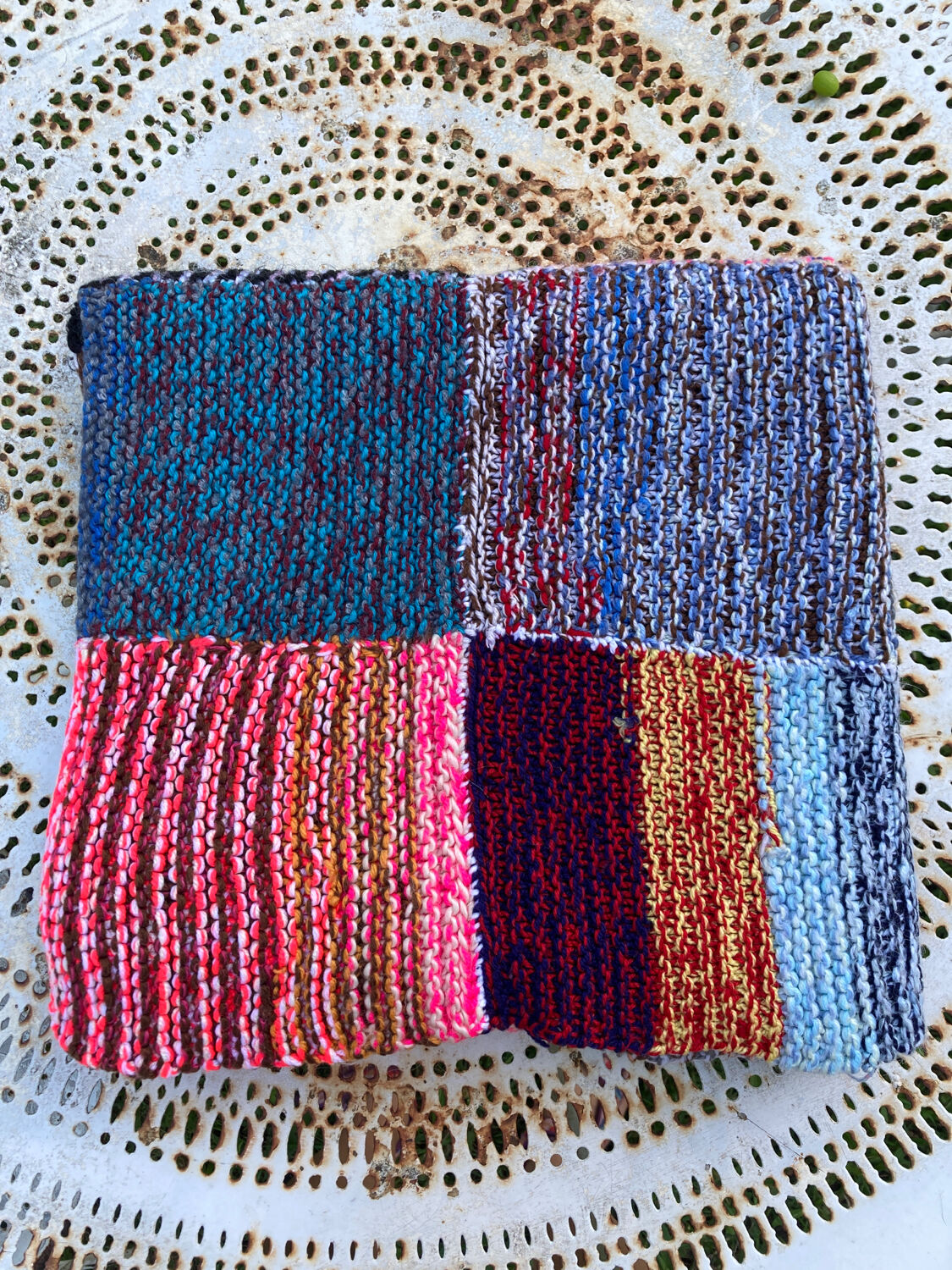 Plaid patchwork multicolore en laine