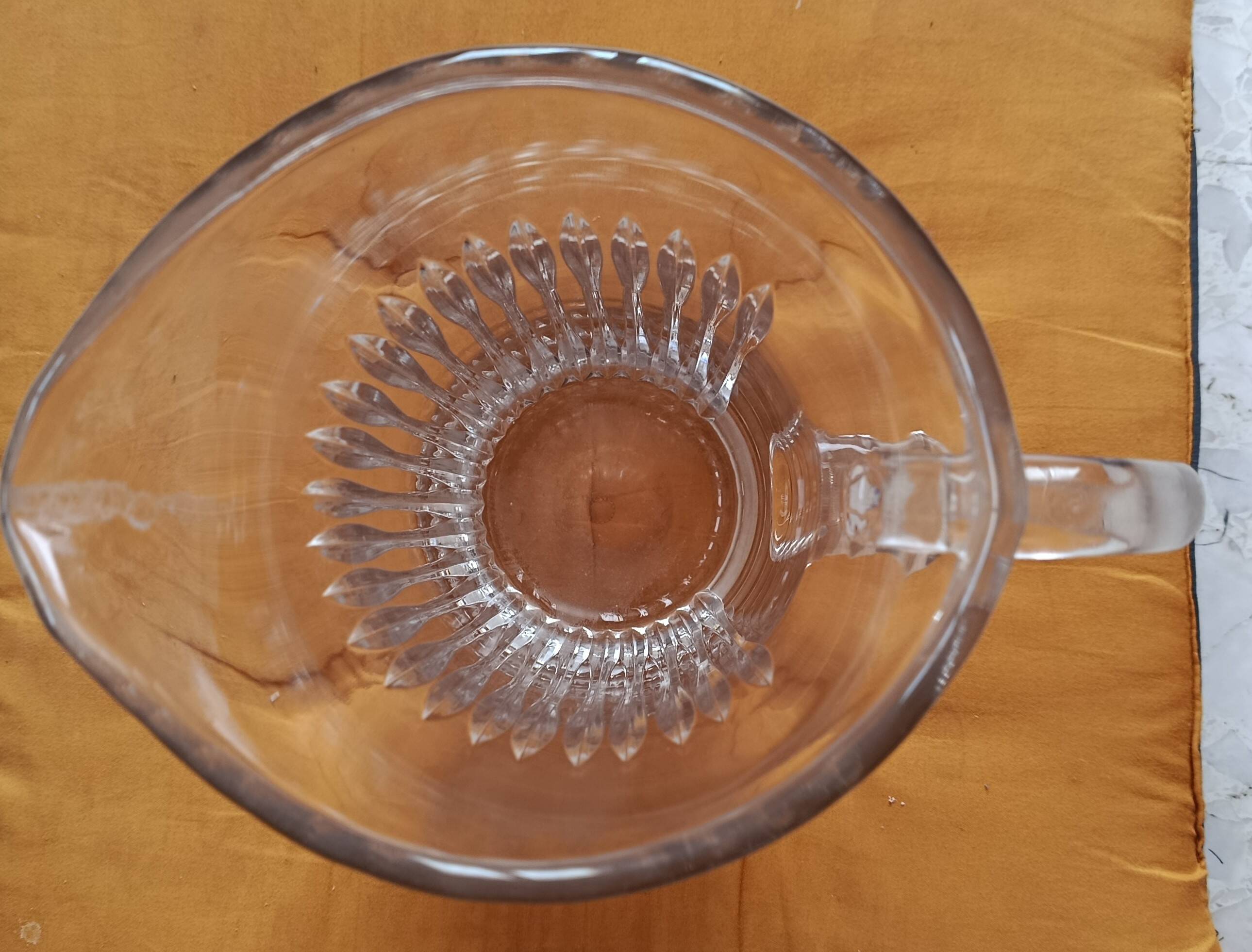 Crystal carafe grooves brand alexandre gelb foret en brie boussu belgium