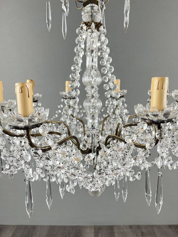 Lustre à pampilles en cristal et bronze, XXe siècle