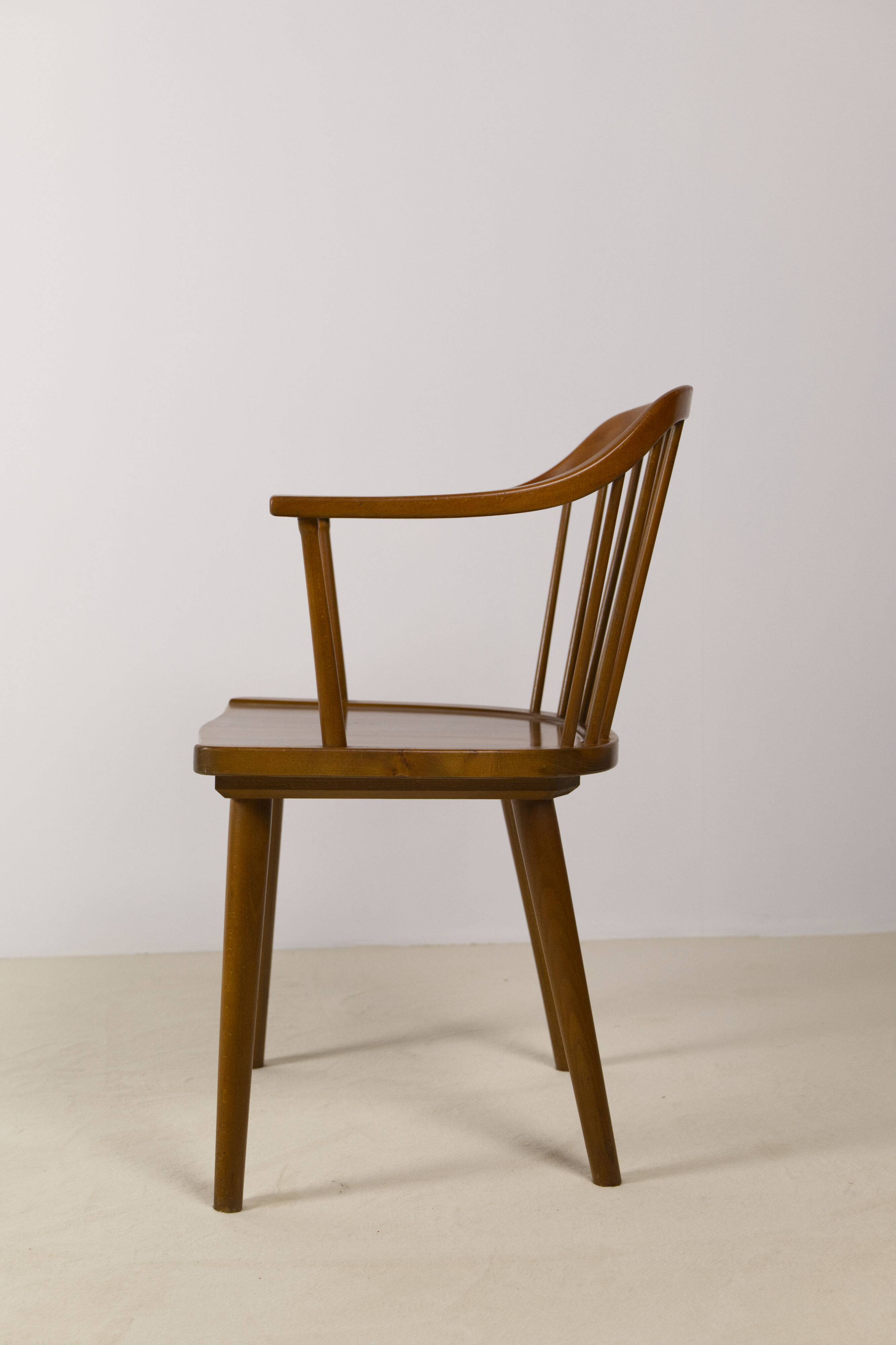 Spindle back armchair by Axel O. Larsen, Model 1776 FH, Denmark, 1940s