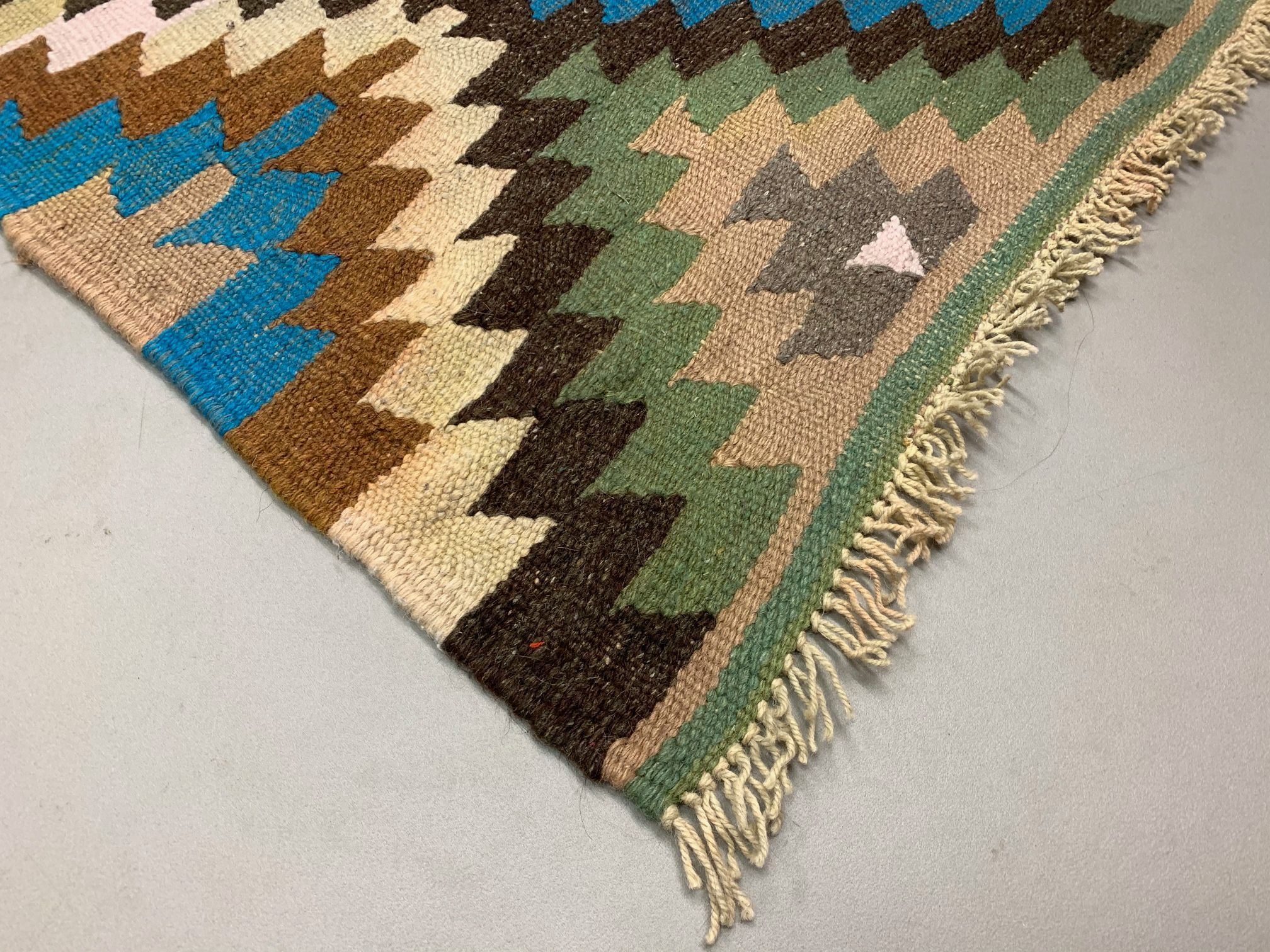 Vintage Turkish Kilim 252x106 cm
