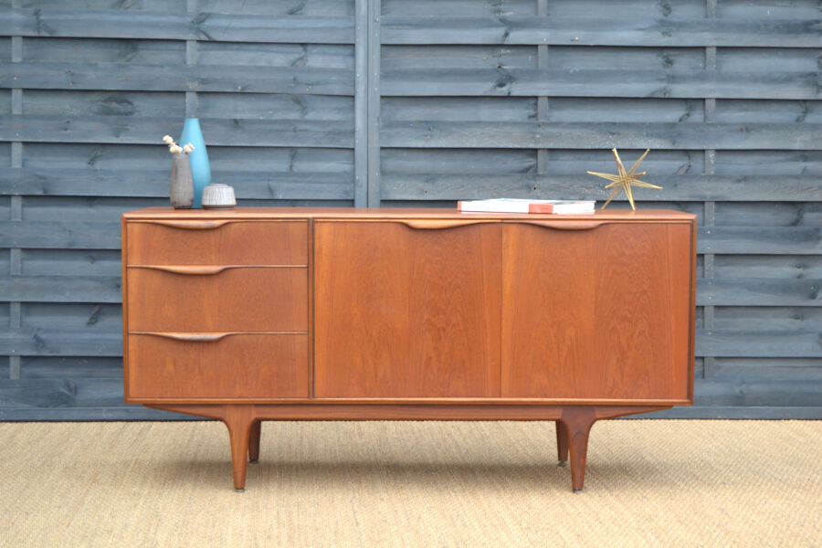 Enfilade en teck par McIntosh 151 cm