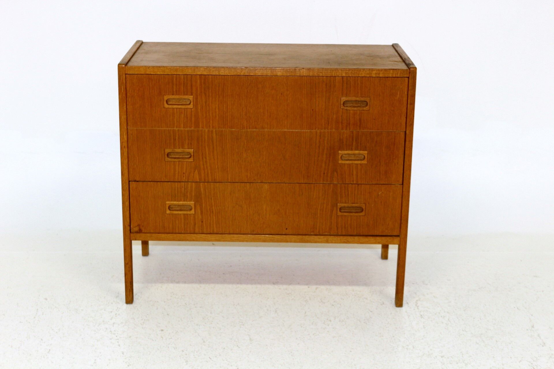 Oak dresser, Bertil Fridhagen, Bodafors, Sweden, 1960