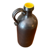 Two-tone ceramic bottle