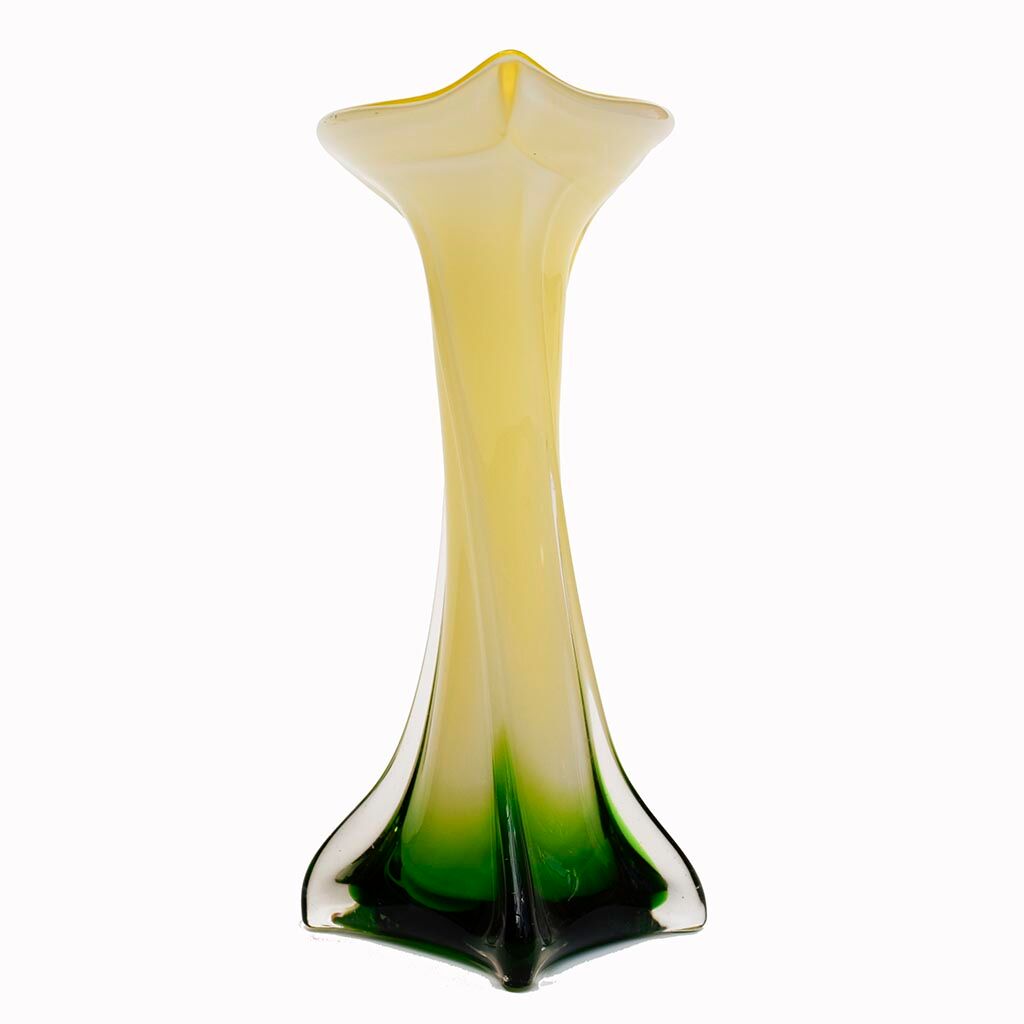 Vase soliflore form arum aroma green yellow glass Murano ⋆ Brocante Chic