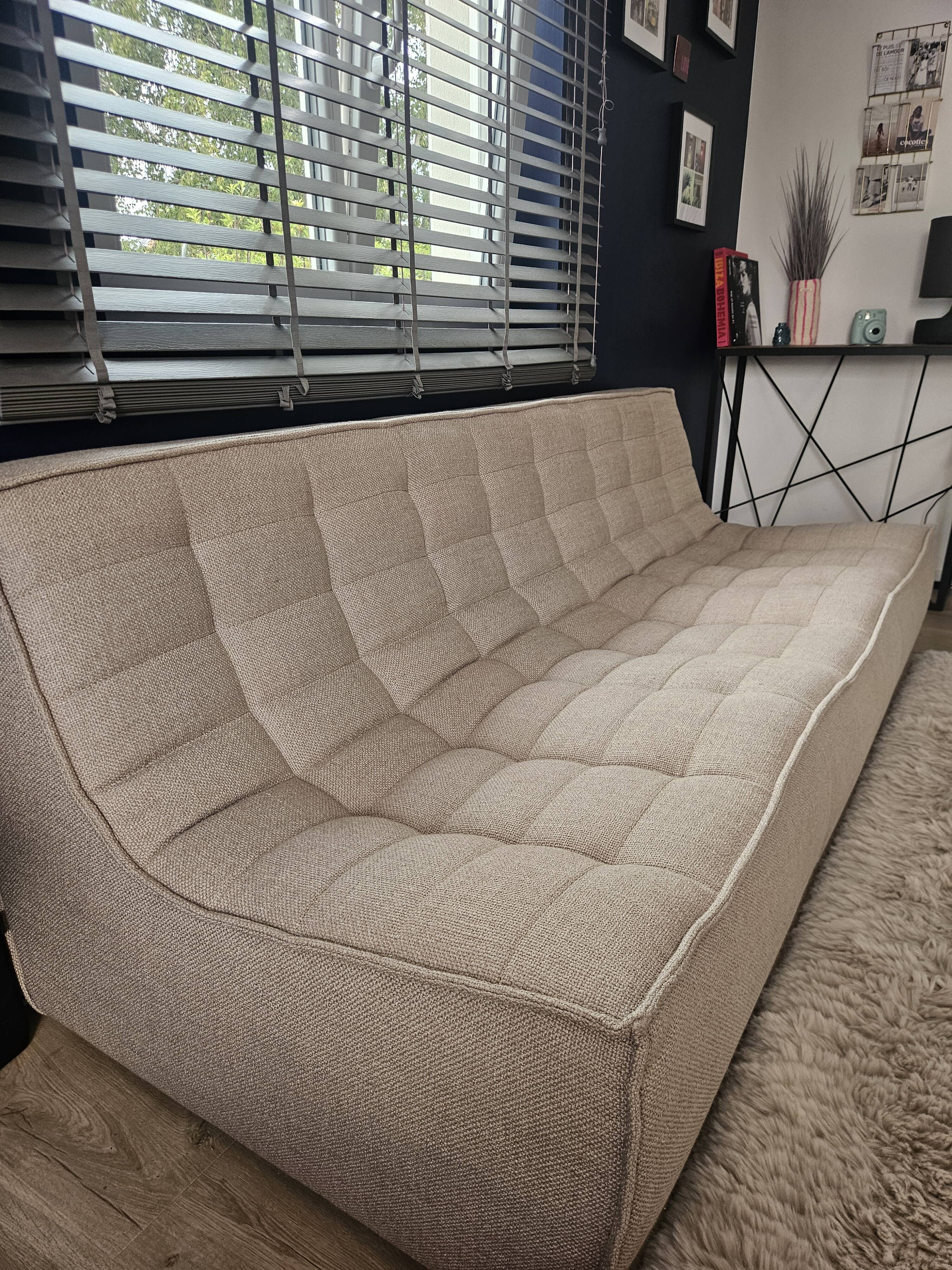 Three-seater ethnicraft sofa