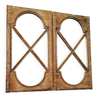 2 old small oak windows