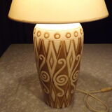 Ceramic white and bronze table lamp