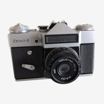 Appareil photo argentique Zenith E  / vintage années 60-70