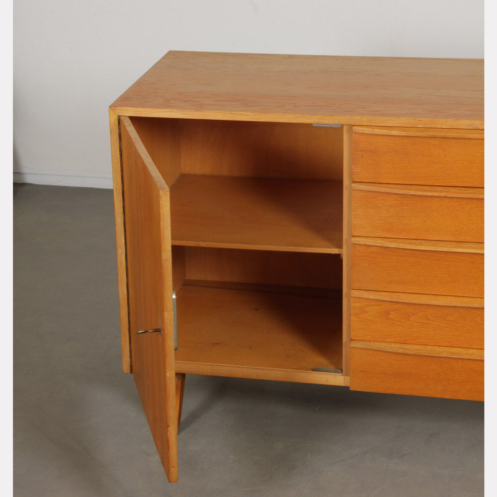 Commode en bois produite par Drevozpracujici podnik, 1960