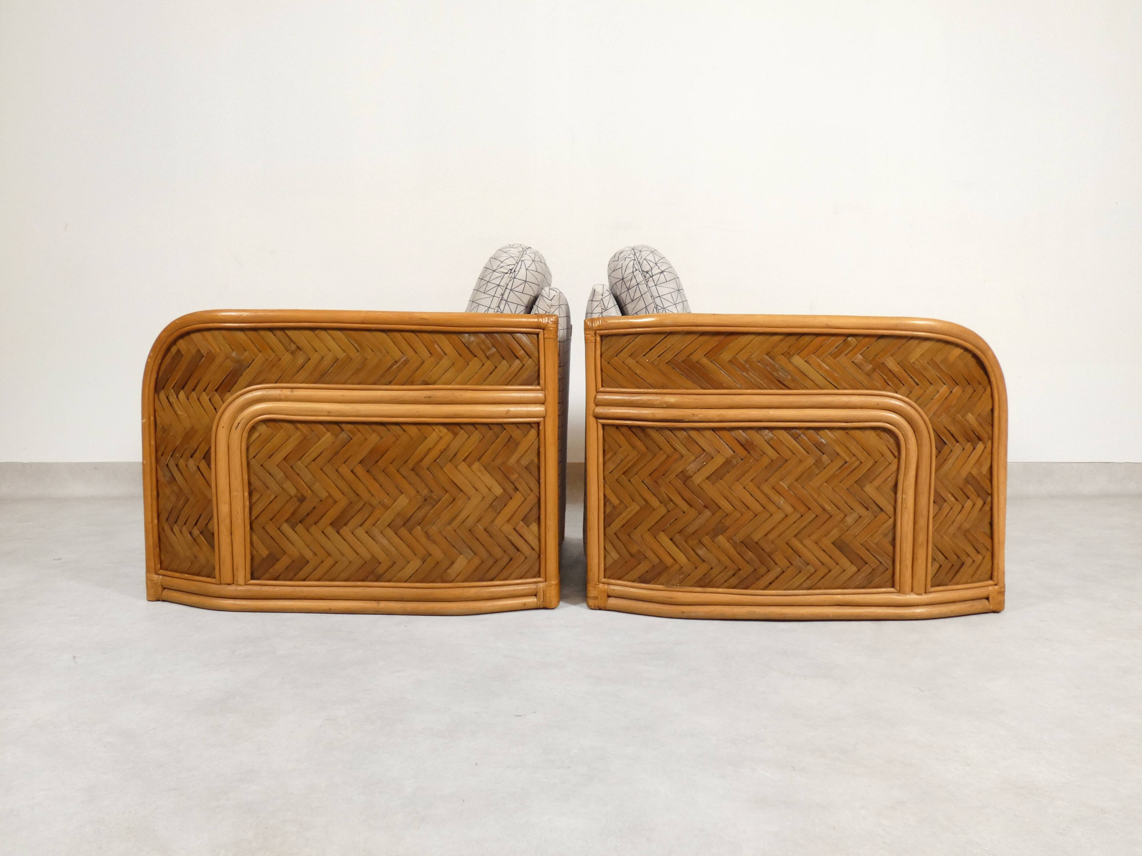 Set of 2 bamboo and rattan fauteuils with graphic fabric