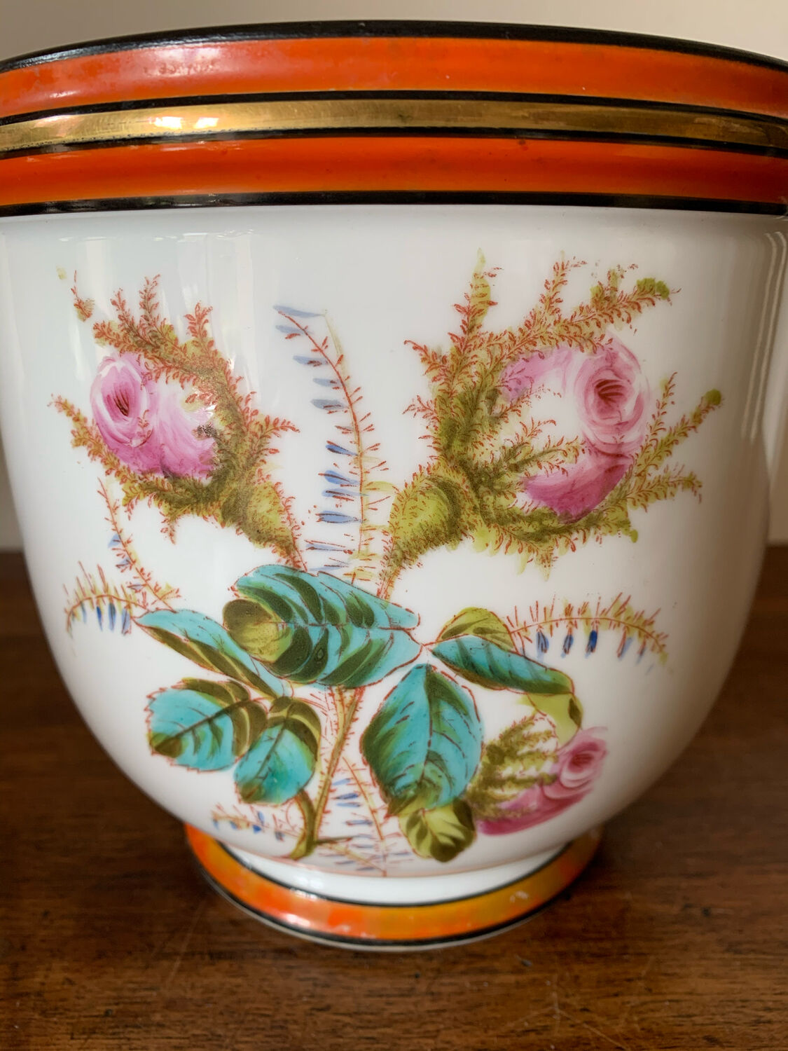 Ceramic flowerpot