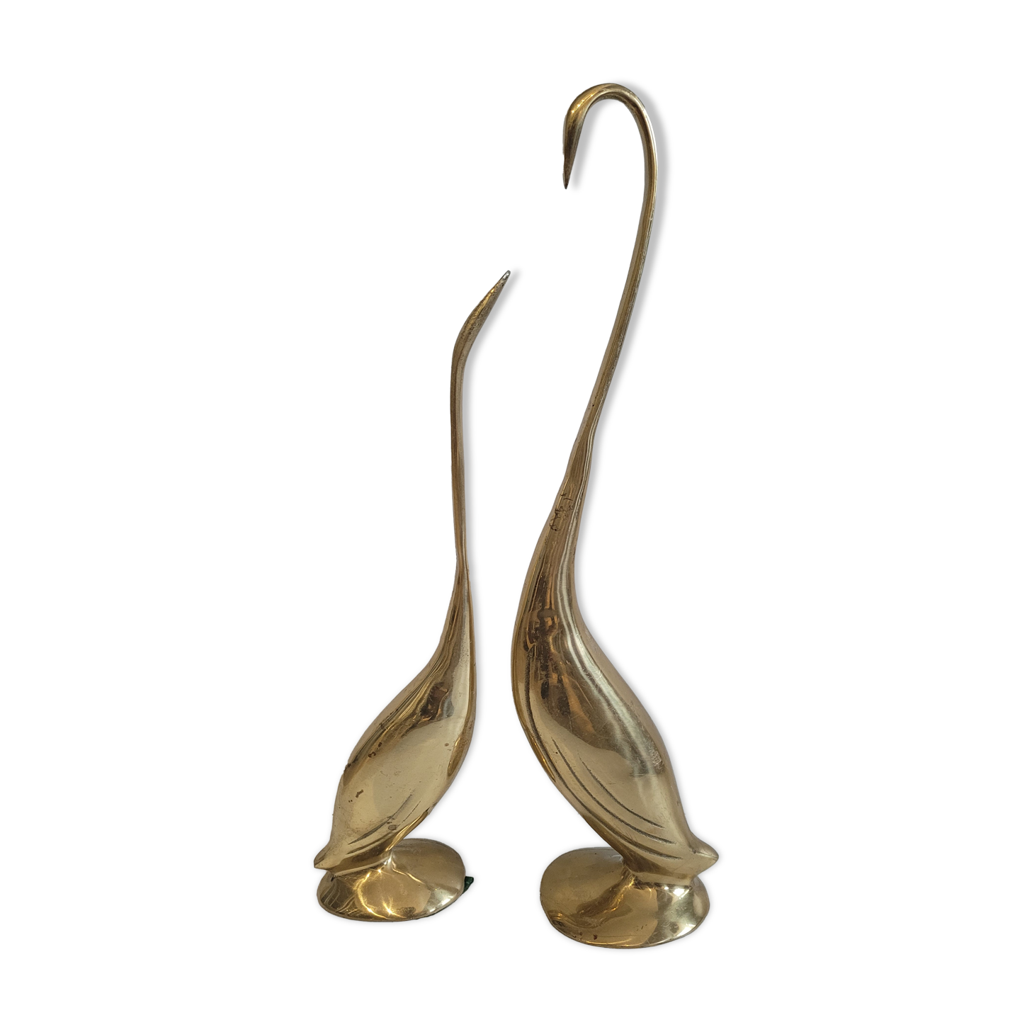 Duo brass swans