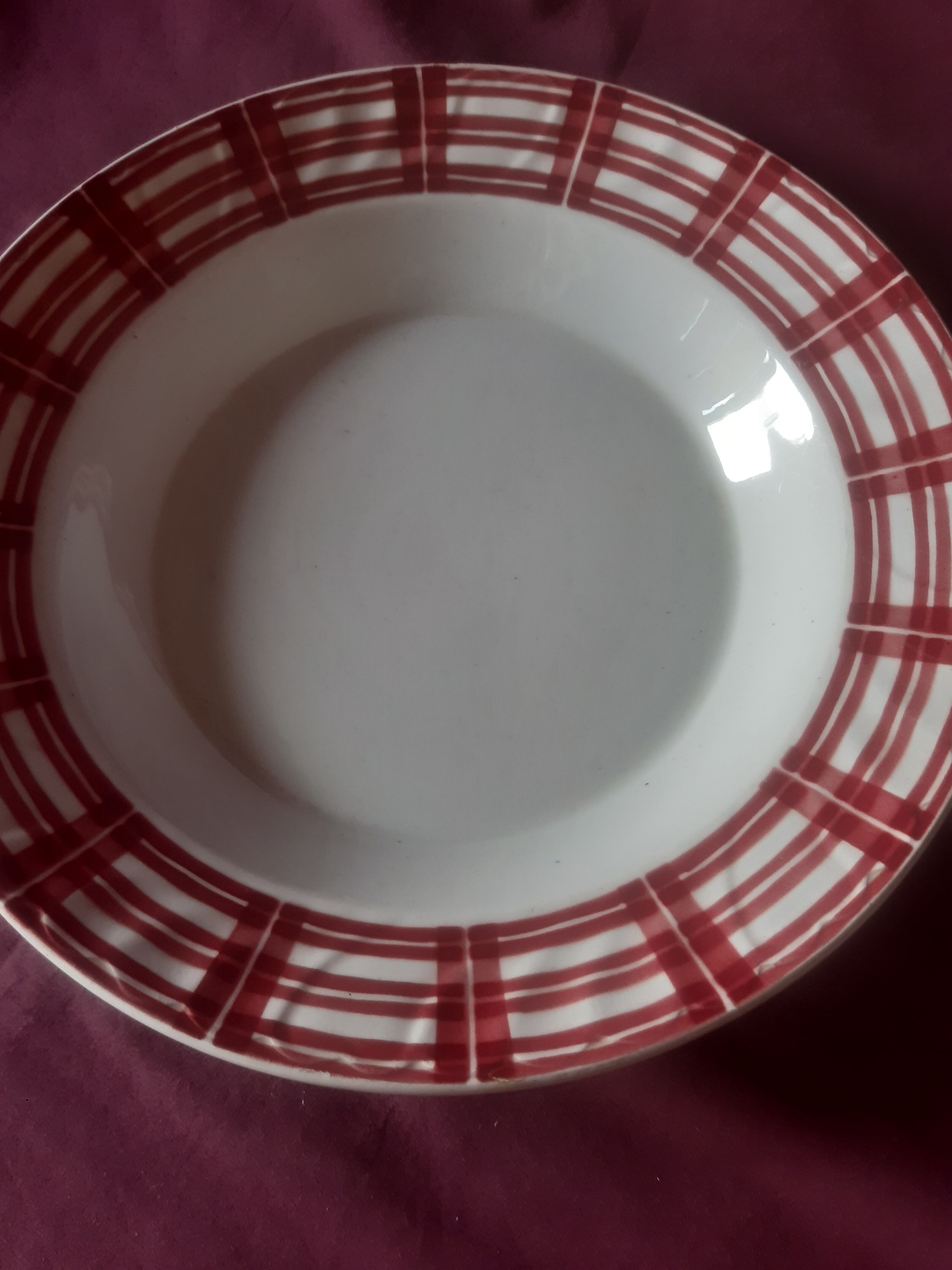 2 vintage serving dishes