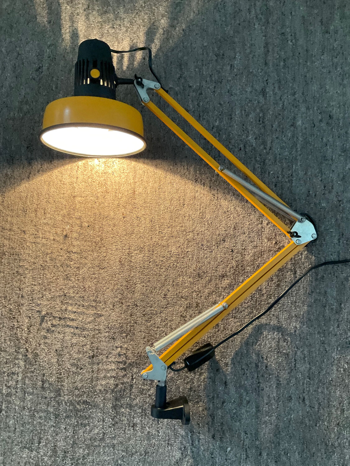 Articulated workshop lamp 70-80s