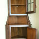 Meuble d'angle en chataigner