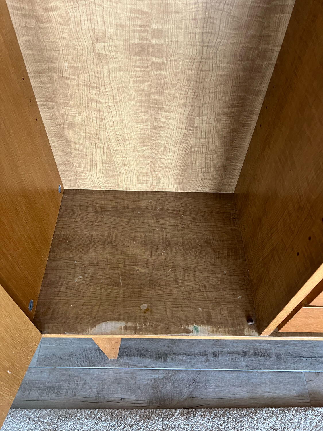 Multifunctional cabinet in wood and rattan