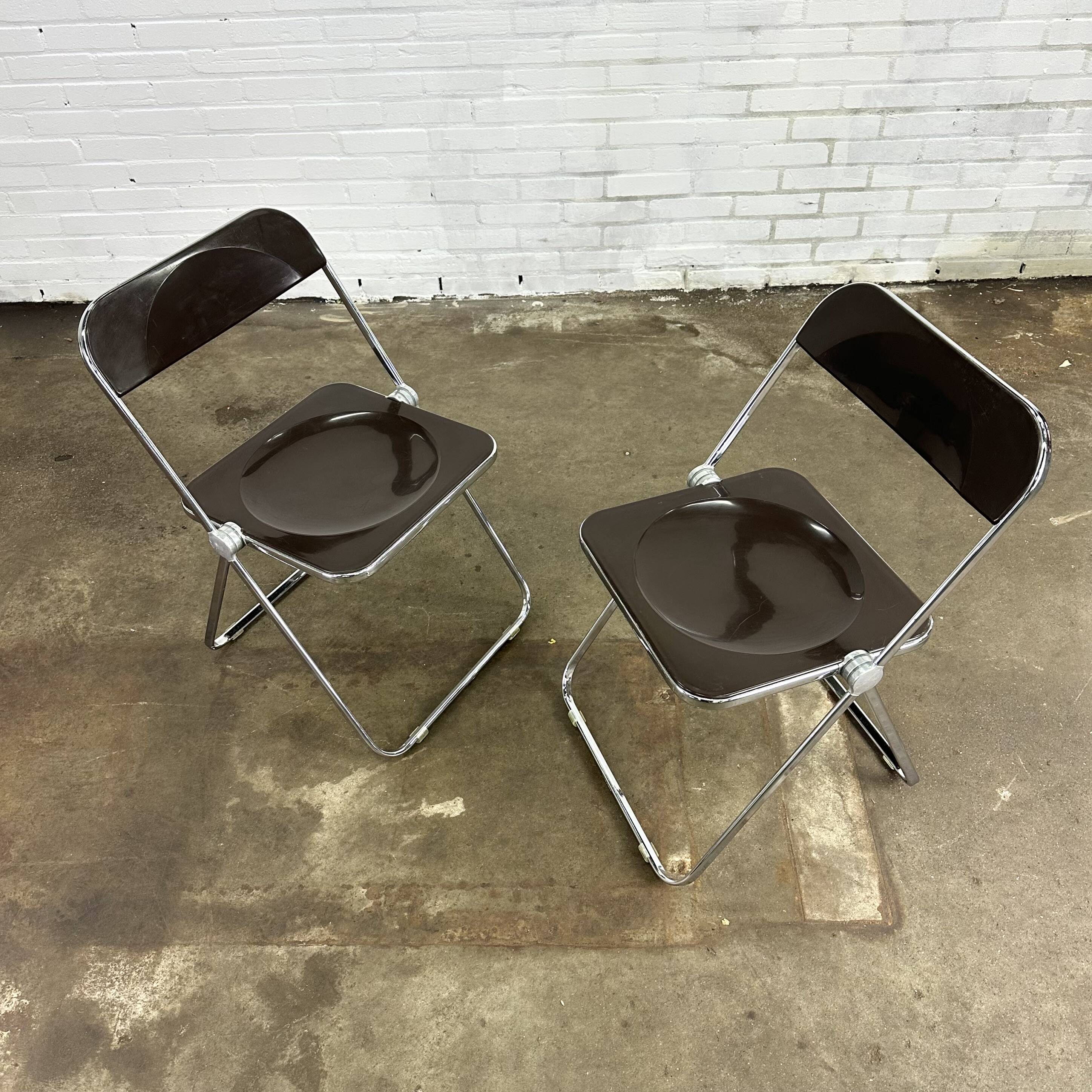 Italian Plia folding chairs brown by Giancarlo Piretti for Castelli