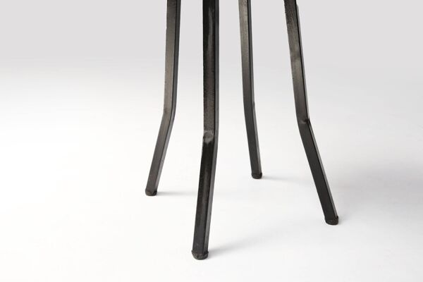 Tabouret rustique en tronc d'arbre, France années 1940