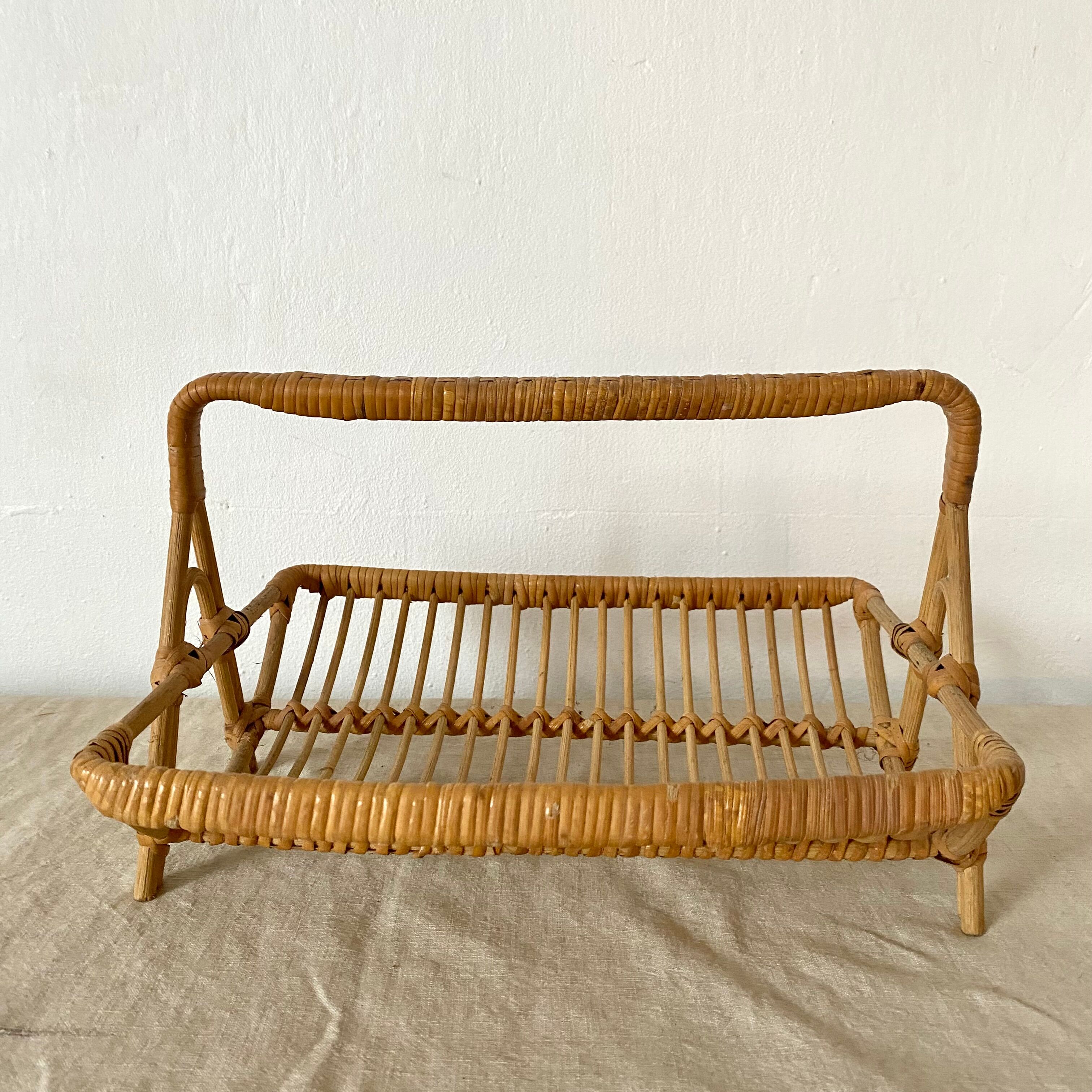 rattan fruit basket