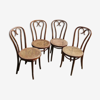 Suite 4 chaises Thonet