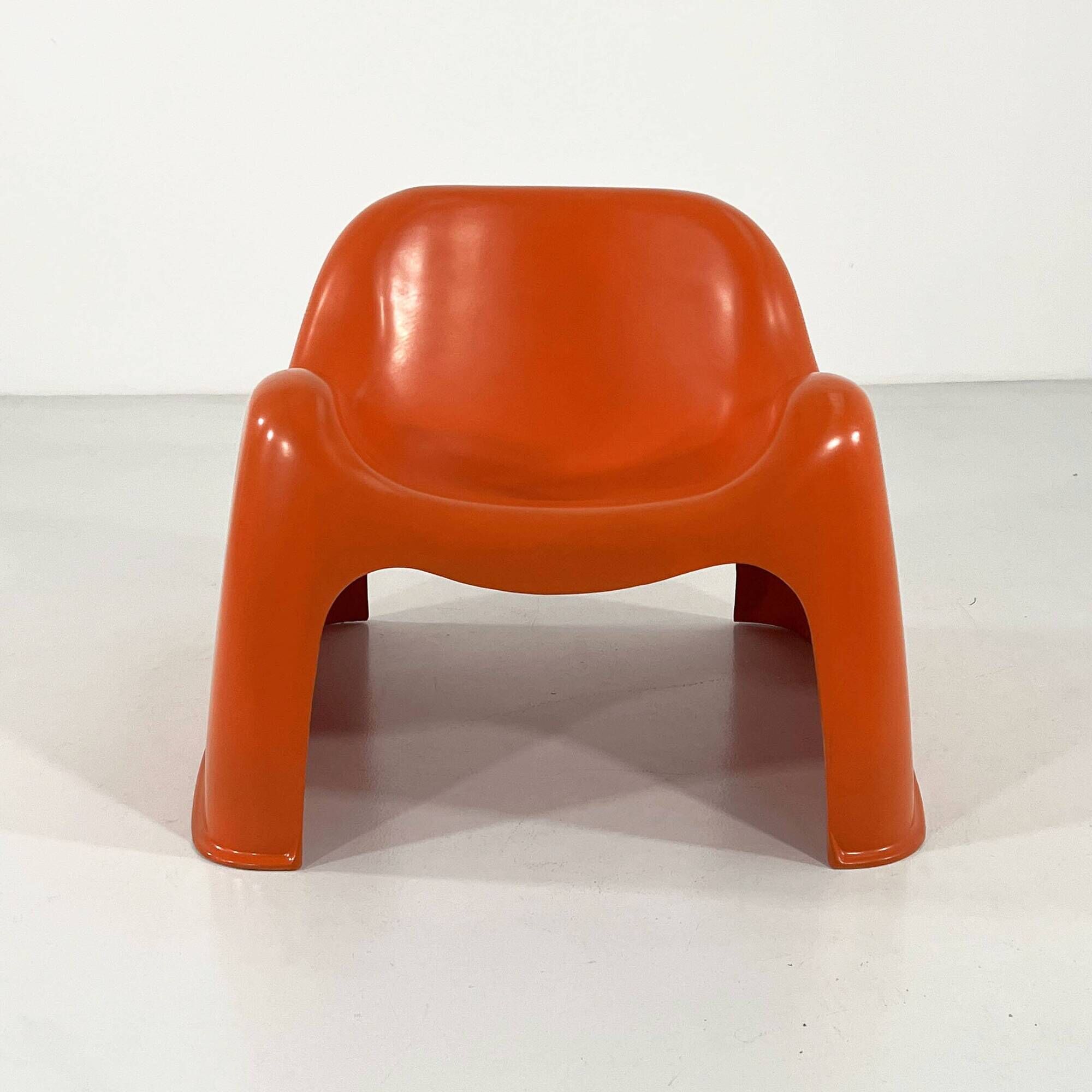 Toga armchair in orange by Sergio Mazza for Artemide, 1960