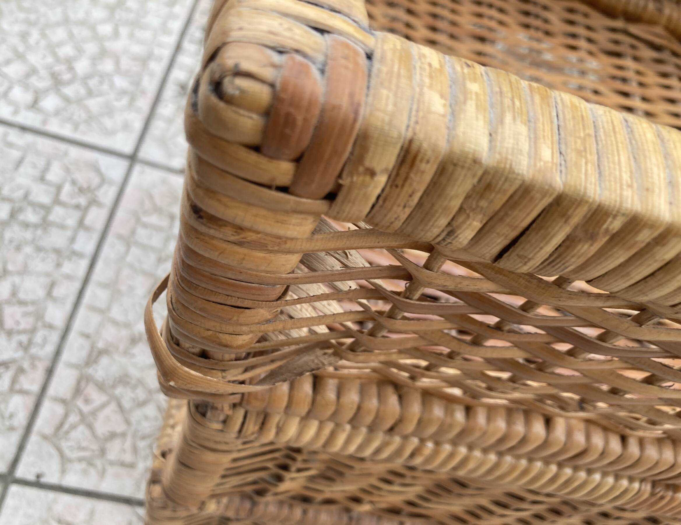 Vintage rattan chiffonier