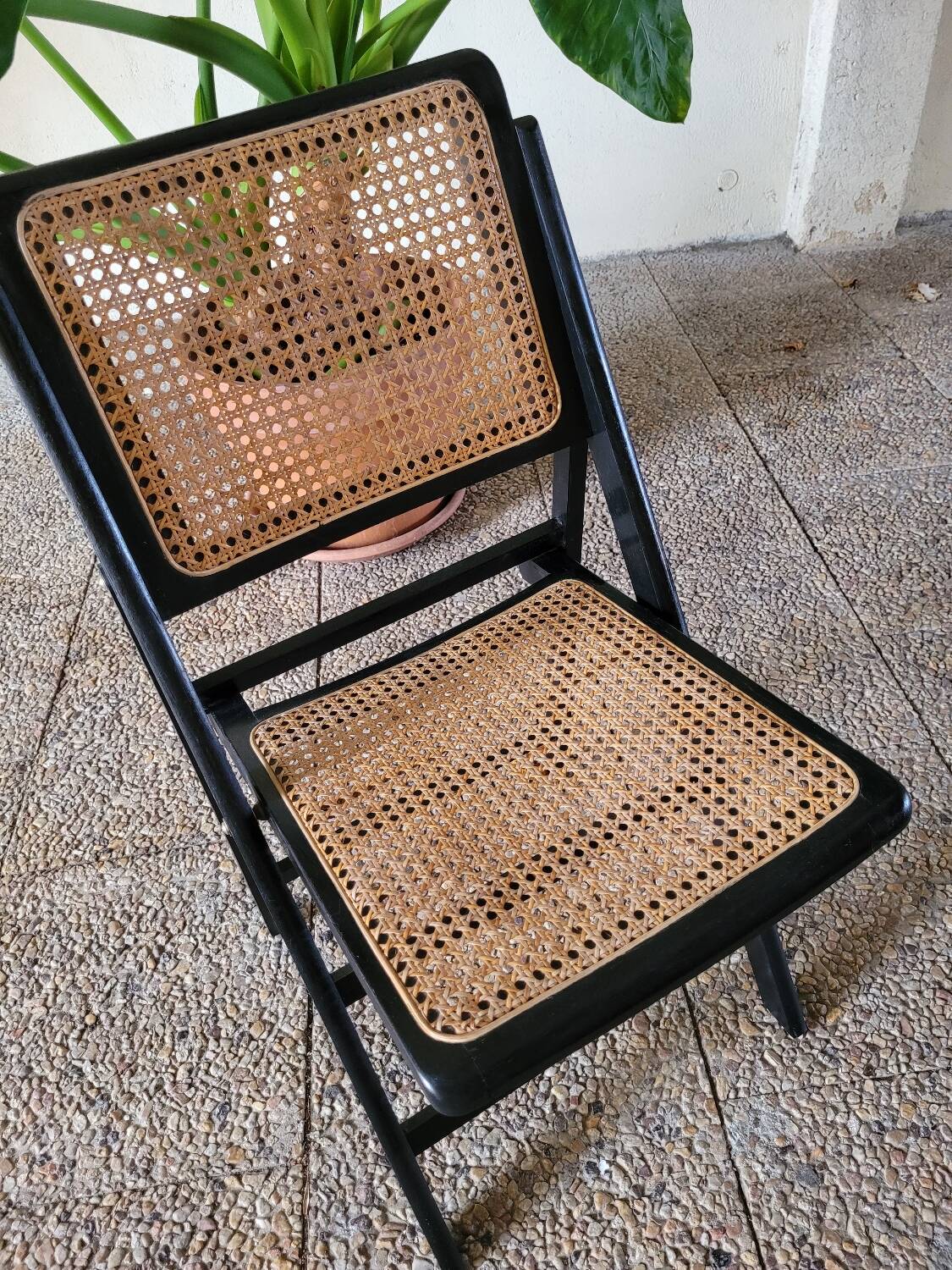 2 foldable cane chairs