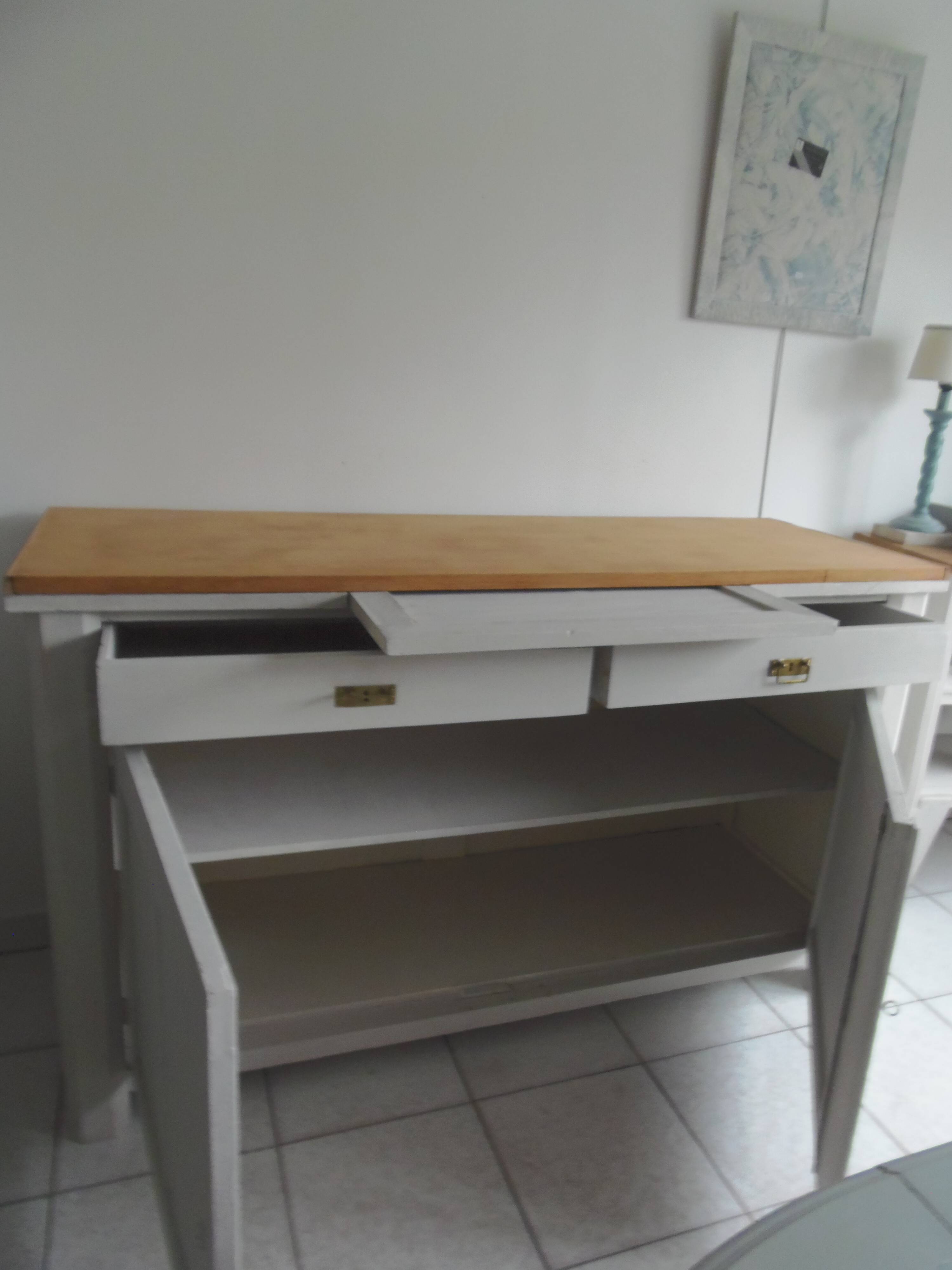 Vintage sideboard, 2 drawers, 1 shelf, 2 pearl gray patinated doors, wooden top.
