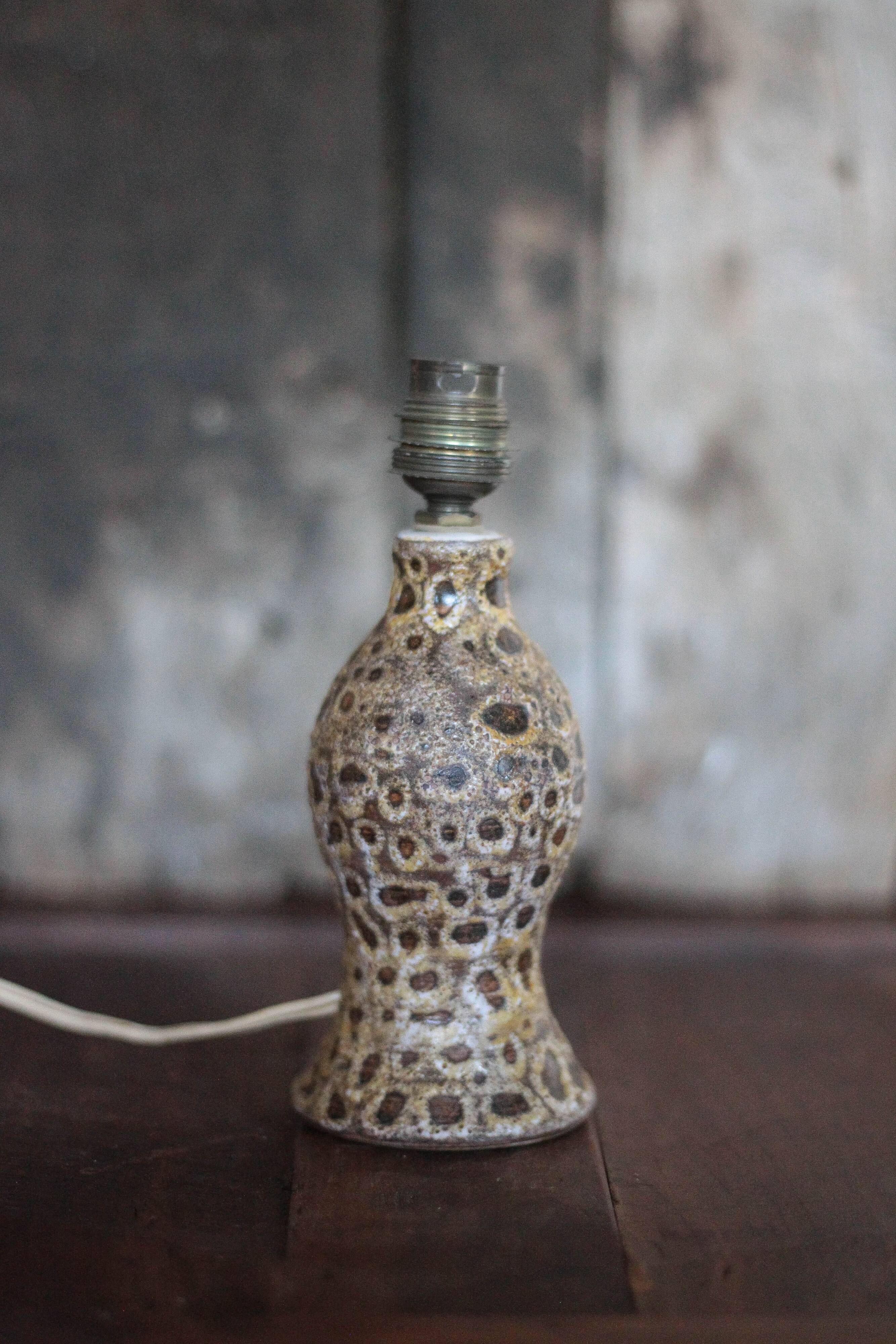 Vintage ceramic lamp, small fat lava lamp, table lamp