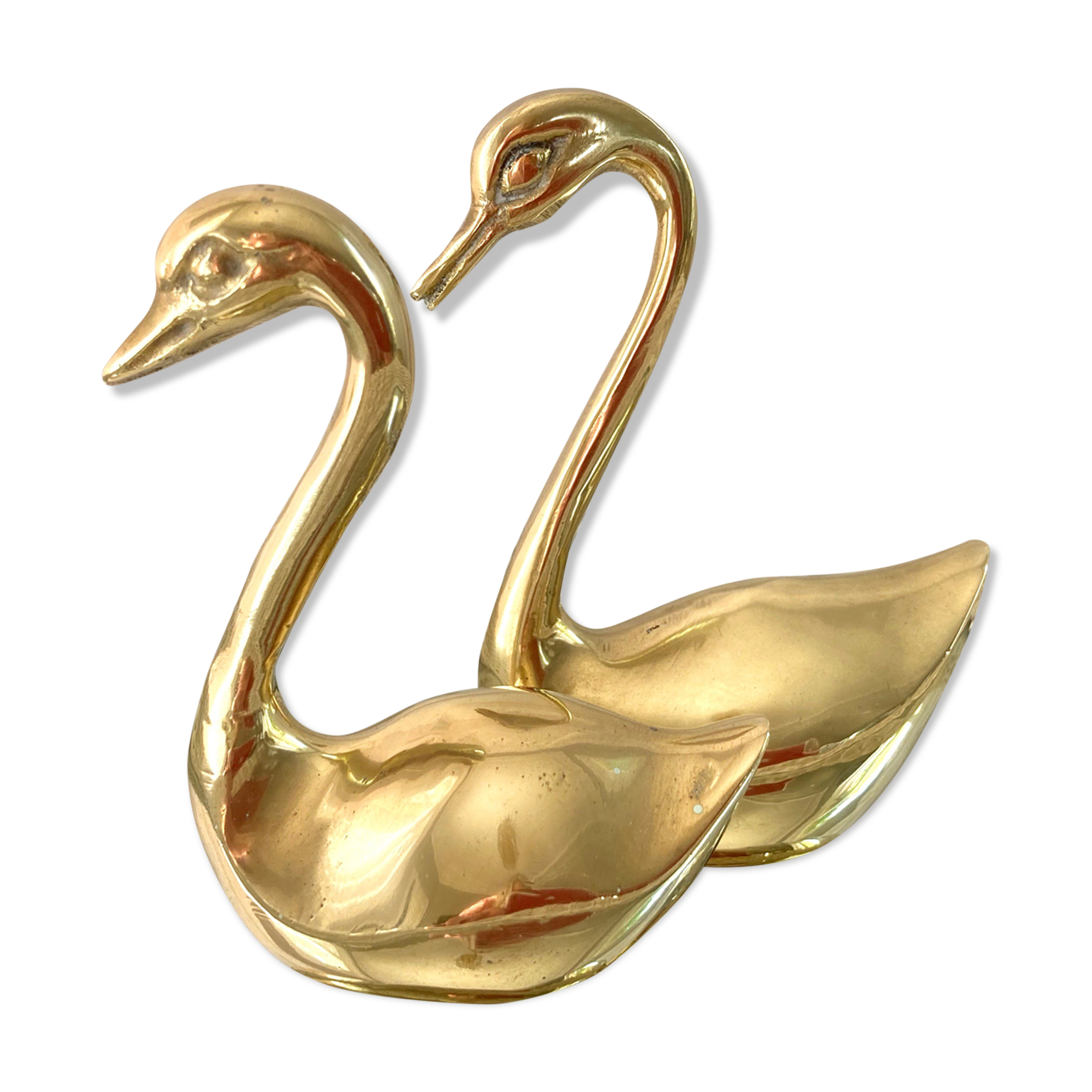 Couple of brass swans