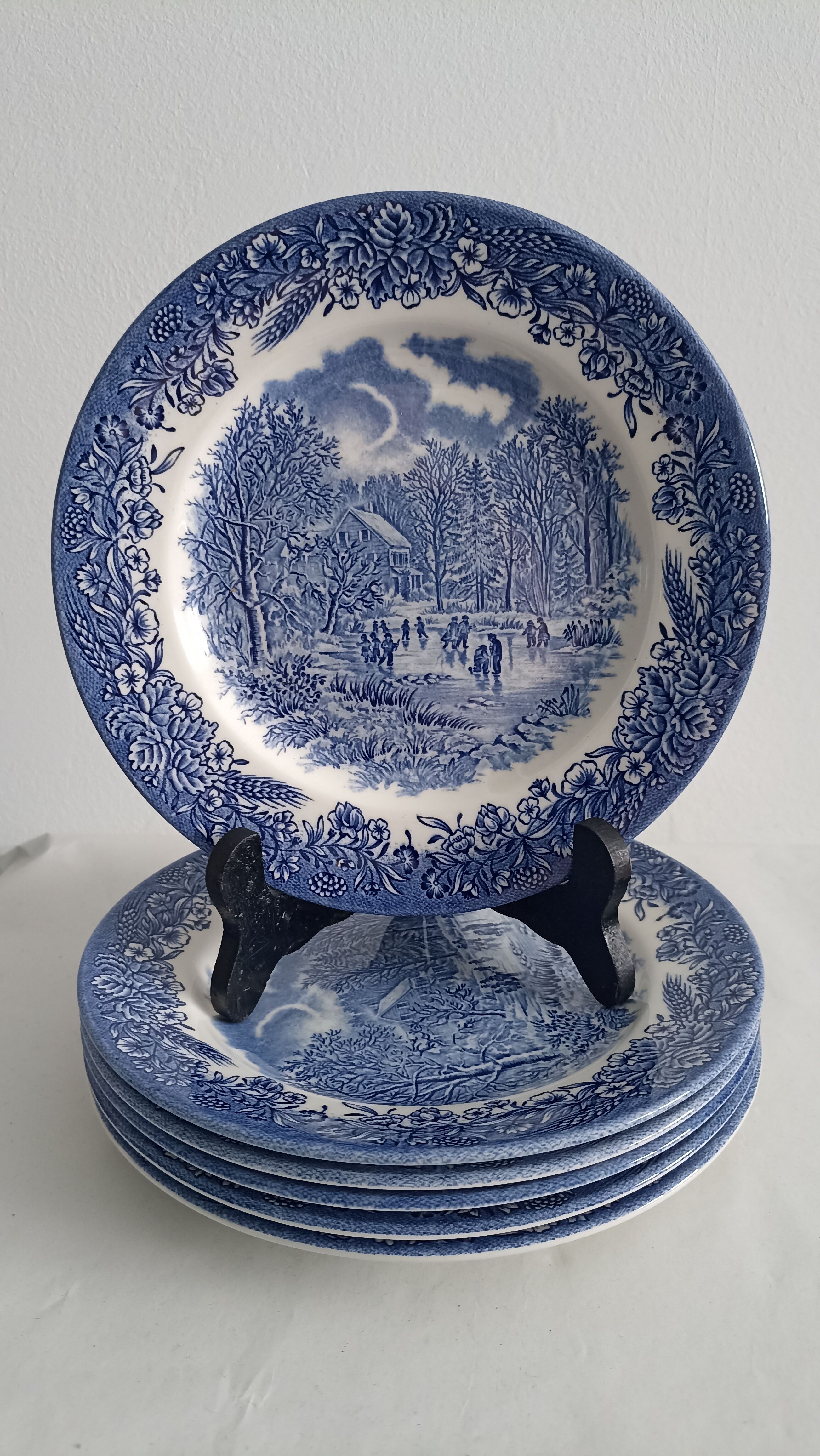 Churchill England dessert plates