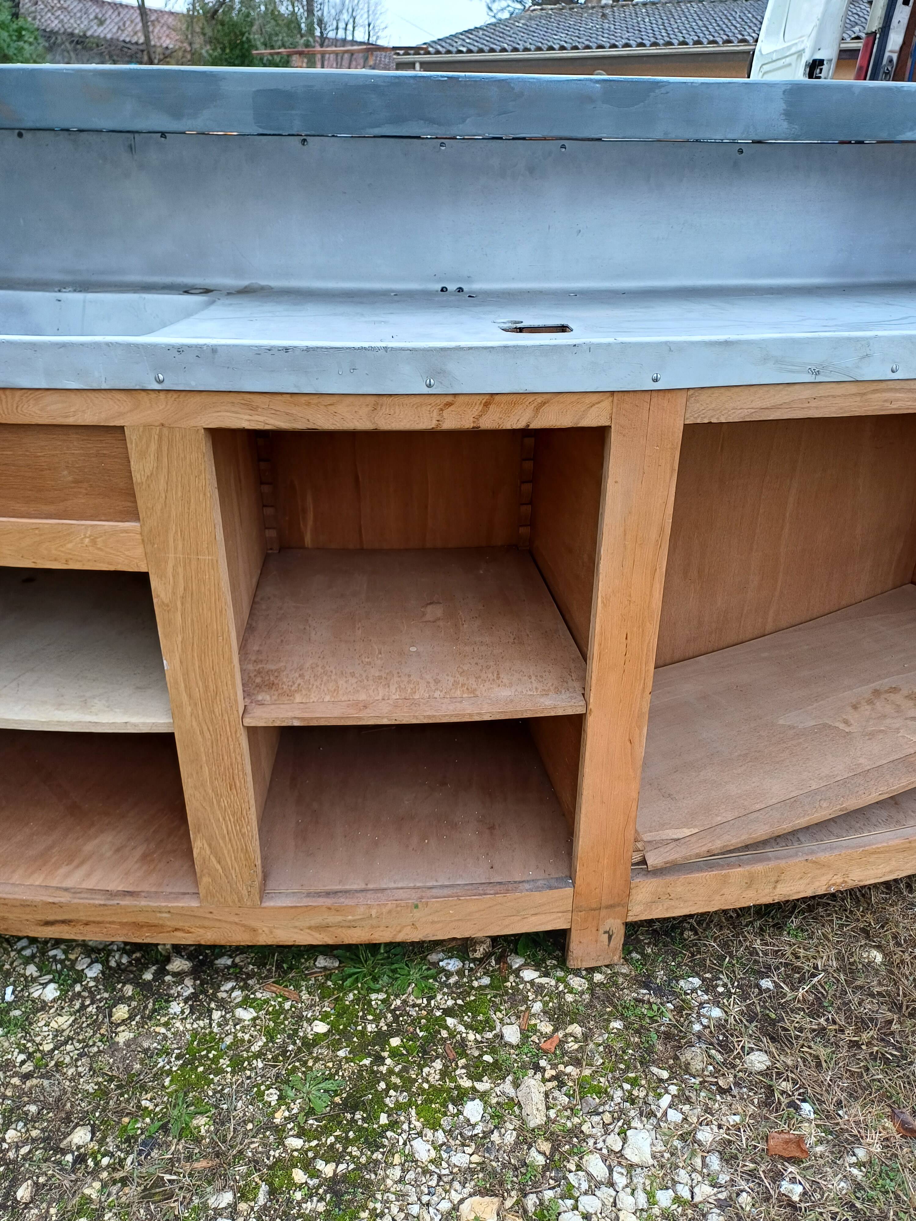 Mr. Bazin's bar counter in Limoges