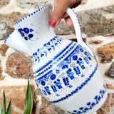 Ceramic pitcher cruz