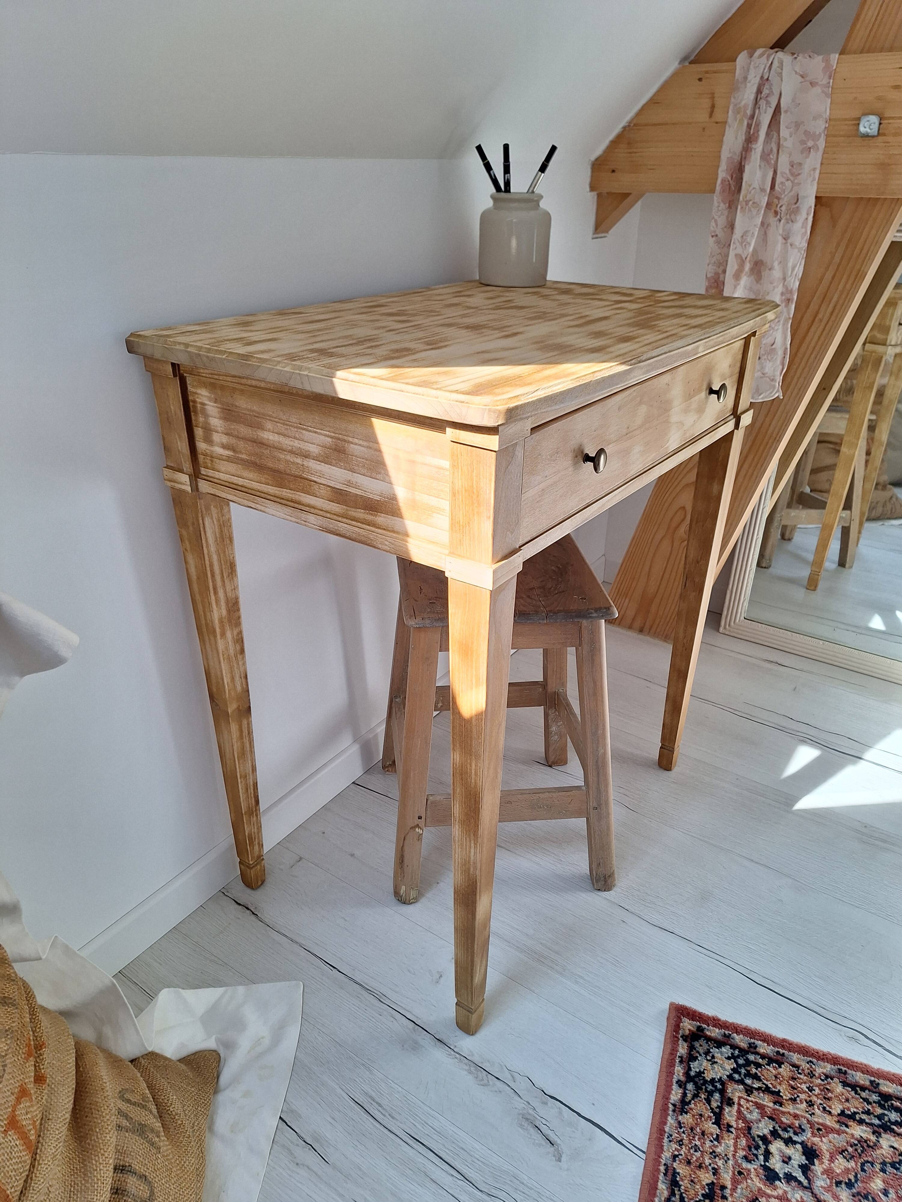 Bureau / Side table / Console in solid wood in Louis-Philippe style