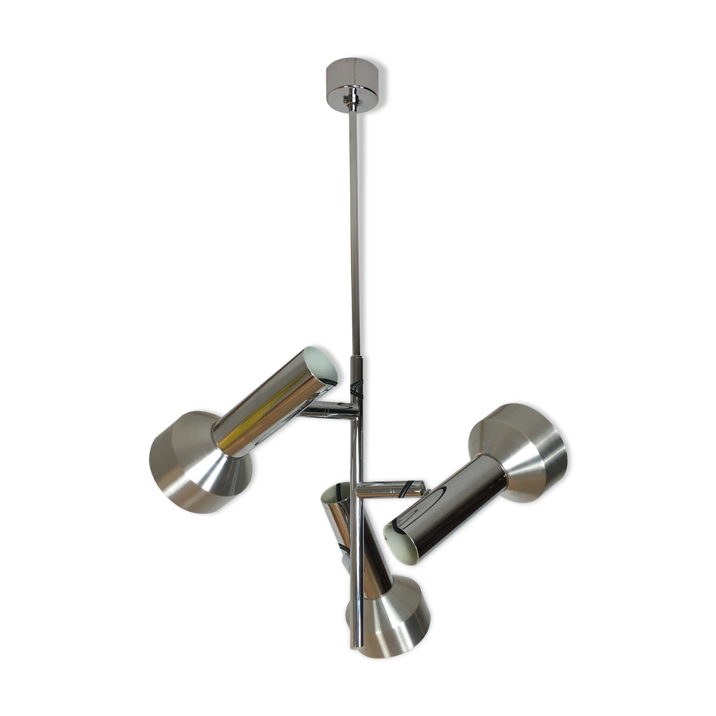 3-spot airy hanging 70s chrome metal