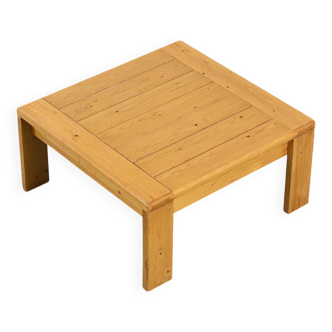 Table basse en pin massif, Les Arcs 1800.
