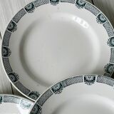 5 ironware plates