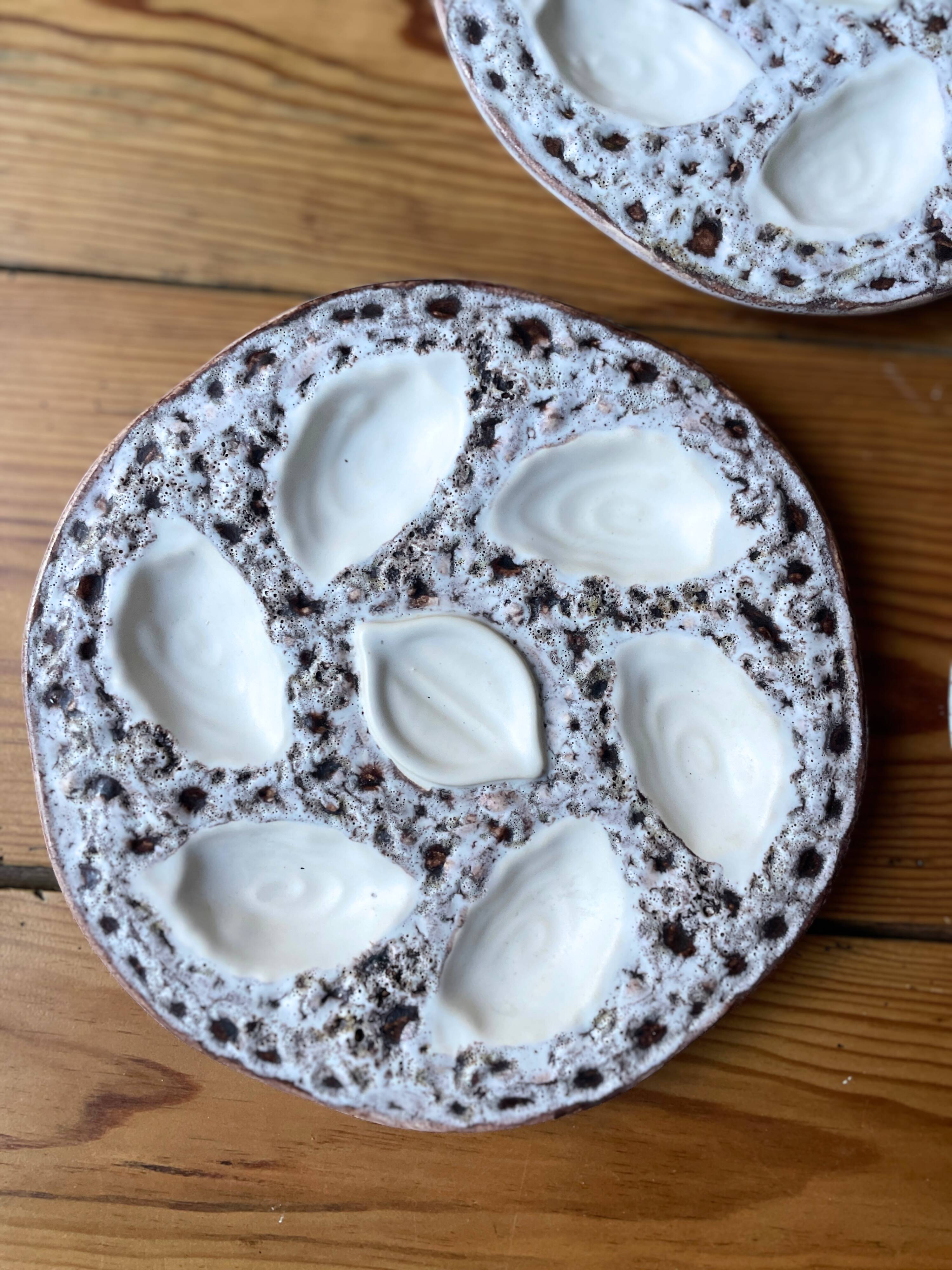 Fat lava oyster plate