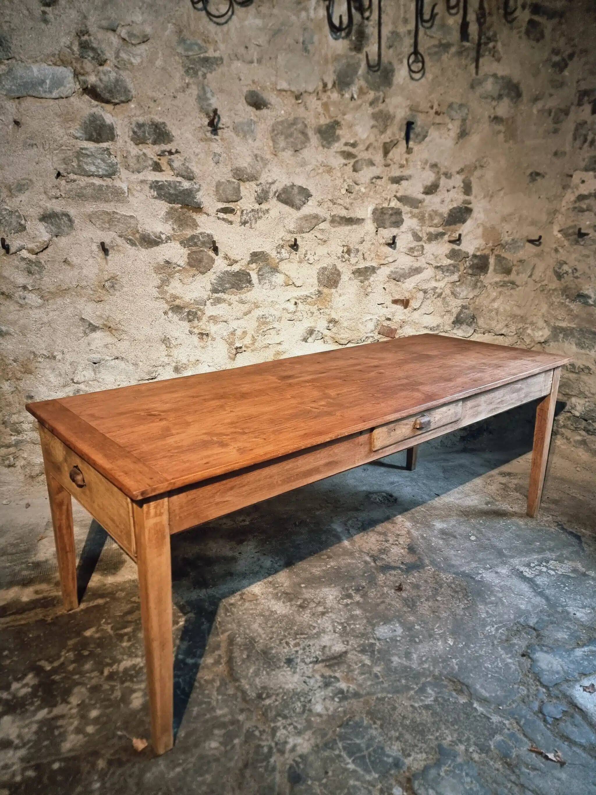 Antique French farmhouse dining table in oak and pine, circa 1900