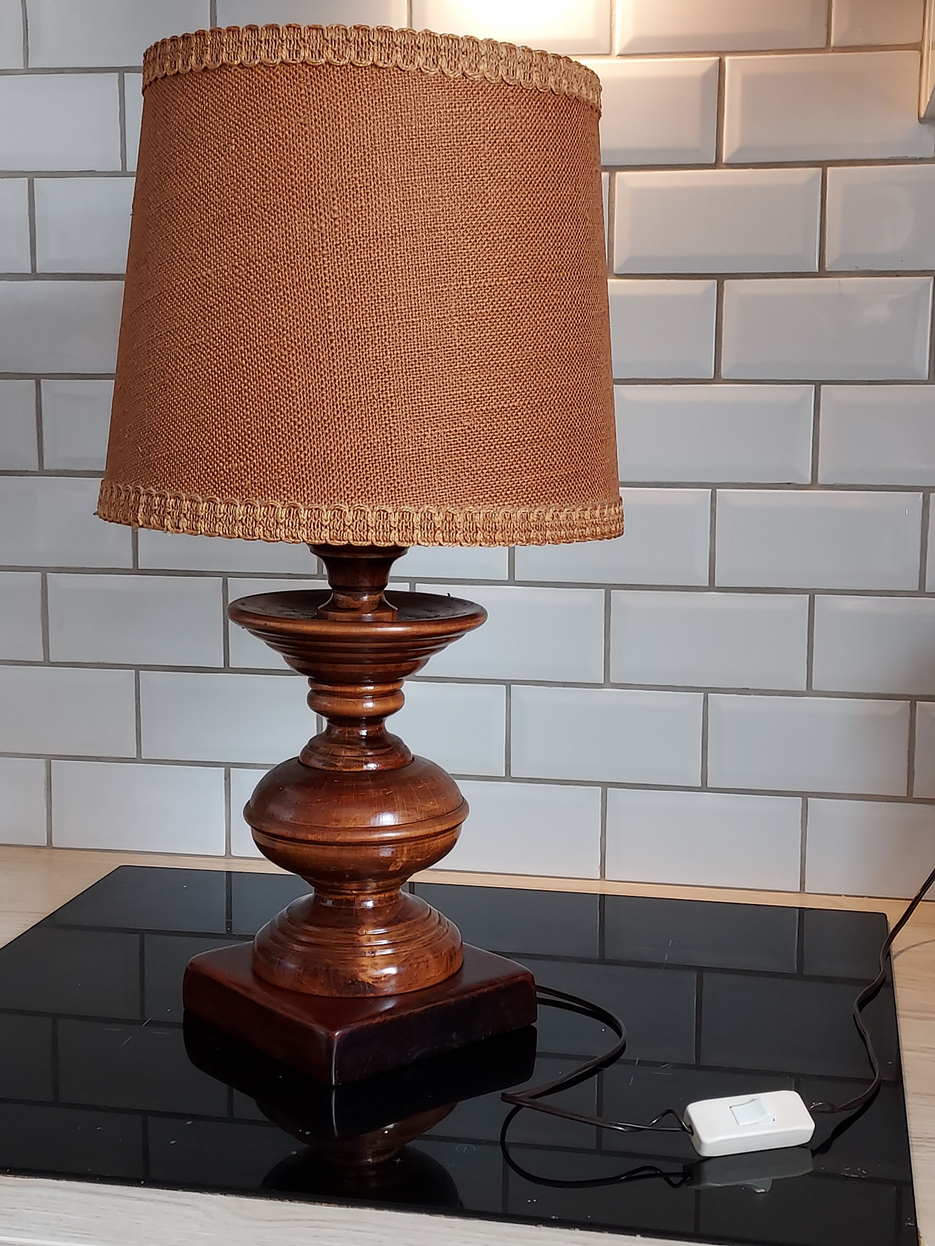 Lampe bois style arts and crafts