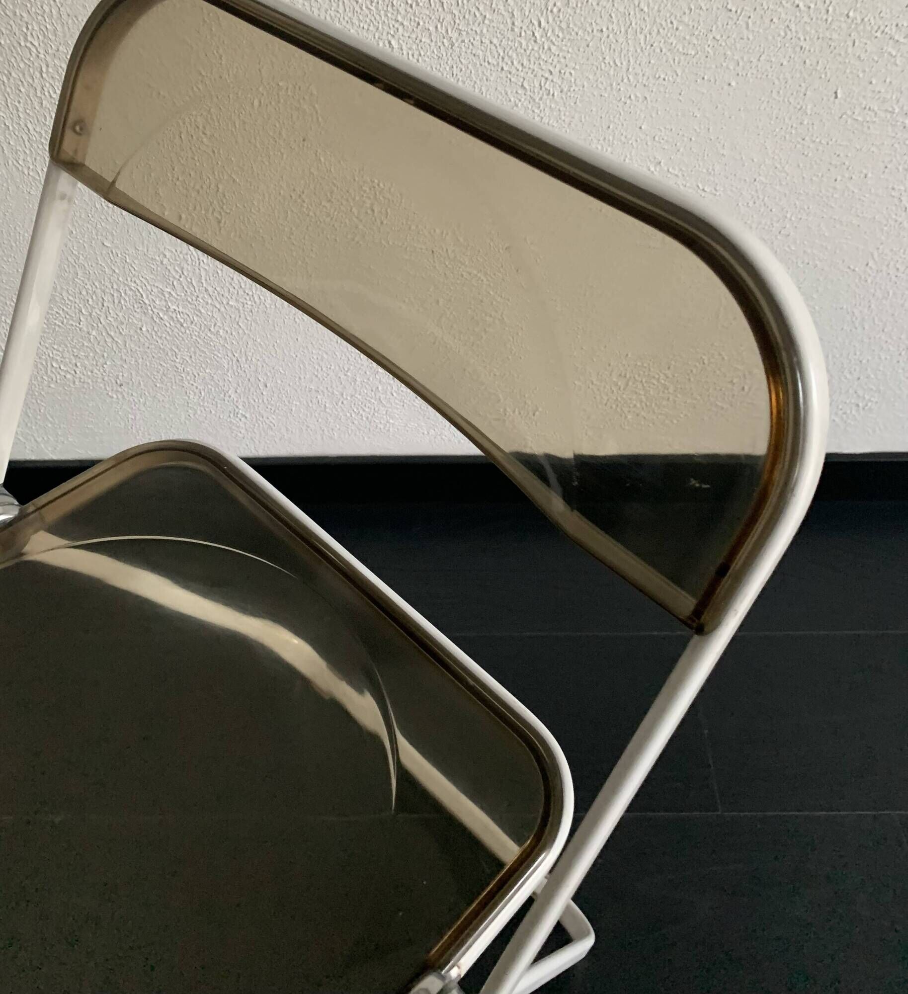 Pair of vintage 1960 Plia chairs by Giancarlo Piretti for Castelli.