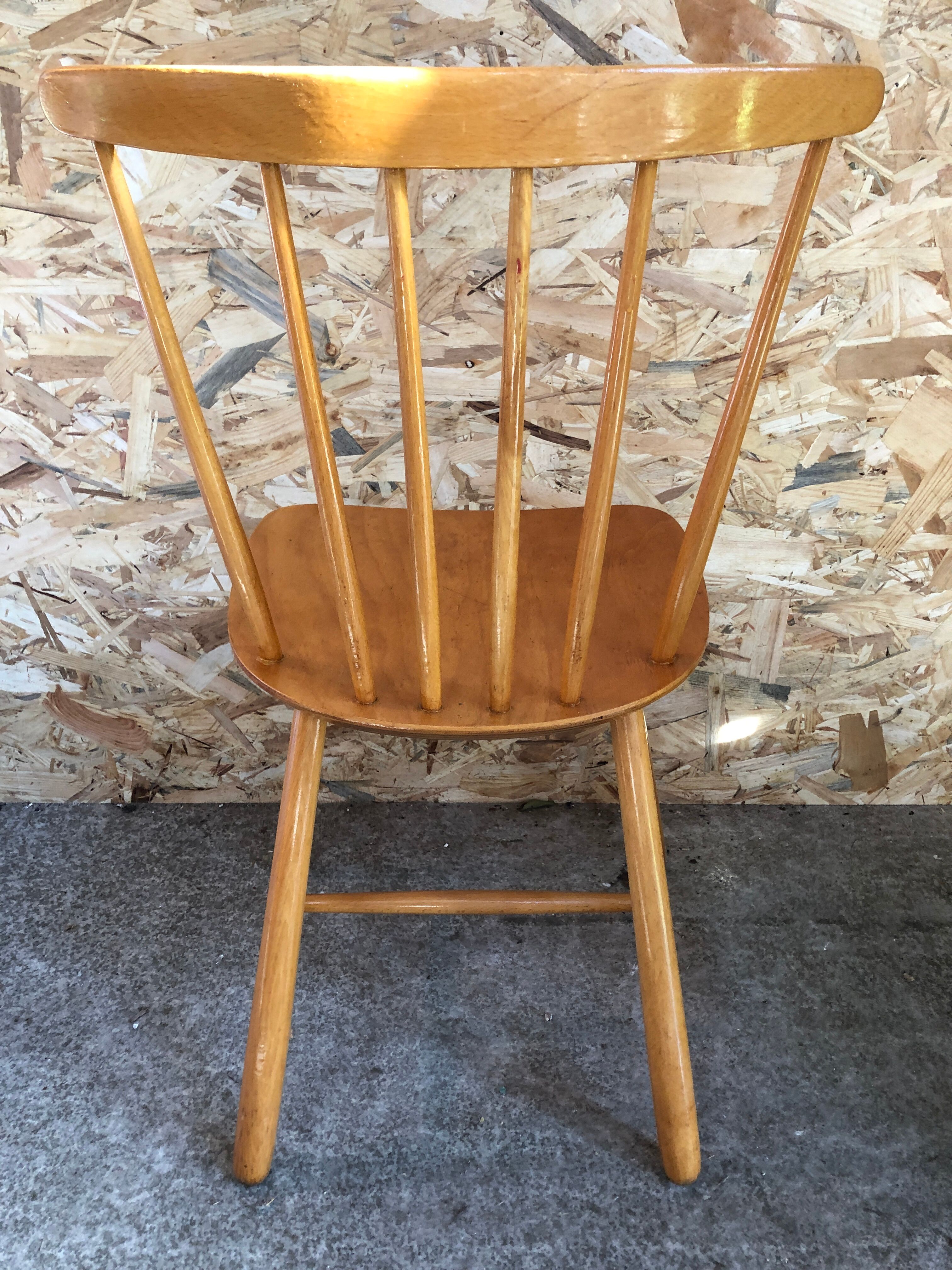 Old chair bistro
