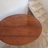 Oval cherry table