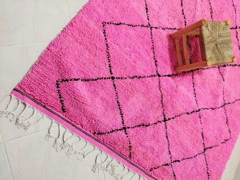 Berber carpet beni ouarain pink 300 X 190 CM